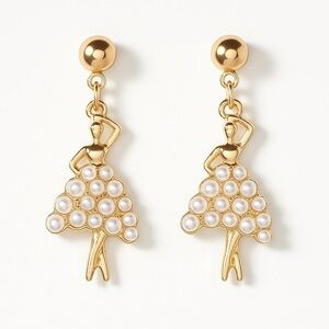 💖 🩰 Elegant Ballerina Gold and Pearl Stud  Earrings ⚜️